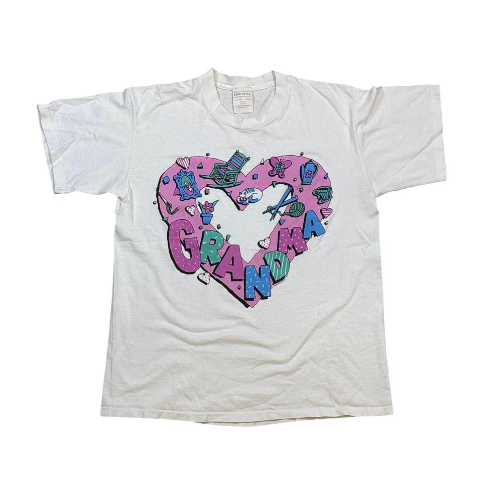 Vintage 93’ Grandma Heart cottage core Large single stitch graphic tee shirt L
